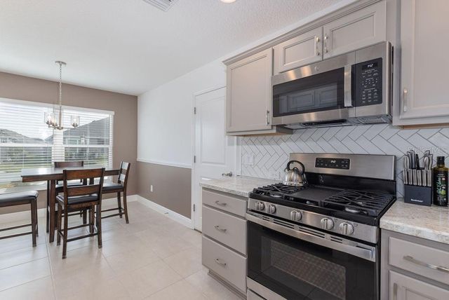 2454 YOUNGMANN LOOP, The Villages, FL 32163