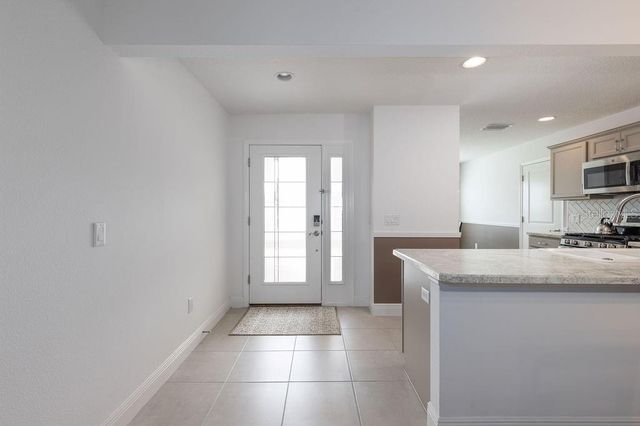 2454 YOUNGMANN LOOP, The Villages, FL 32163