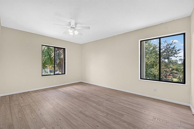 627 Sea Pine Way A3, Greenacres, FL 33415