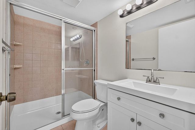 627 Sea Pine Way A3, Greenacres, FL 33415