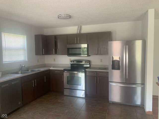 6444 Amick Way, Indianapolis, IN 46268