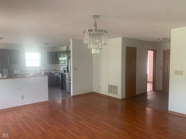 6444 Amick Way, Indianapolis, IN 46268