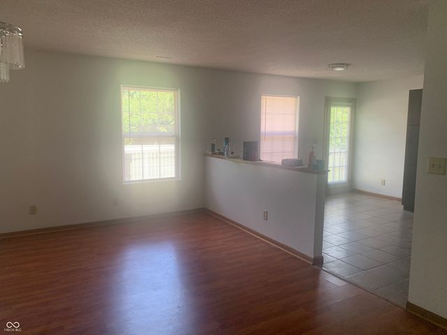 6444 Amick Way, Indianapolis, IN 46268