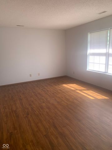 6444 Amick Way, Indianapolis, IN 46268