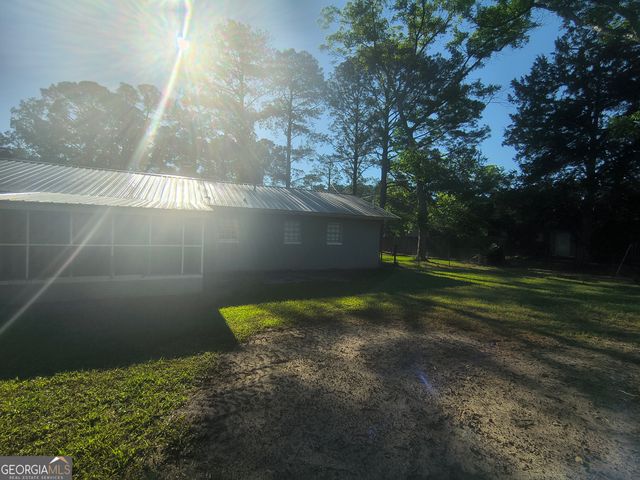 137 Weldon Way, Fitzgerald, GA 31750