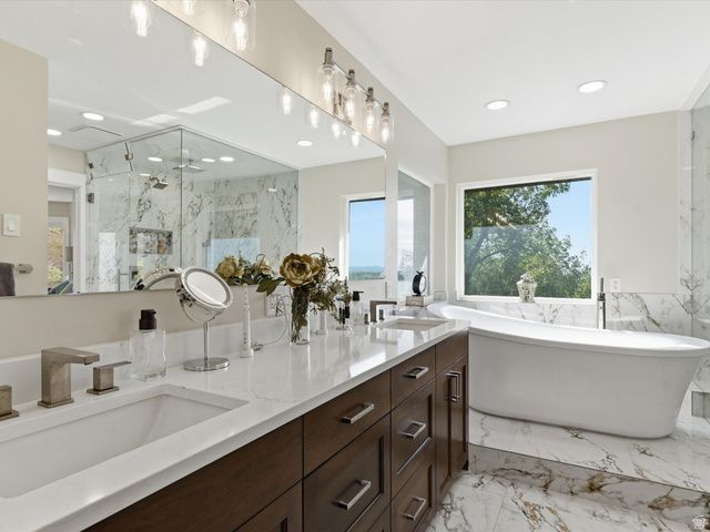 3311 COVE CIR, Layton, UT 84040