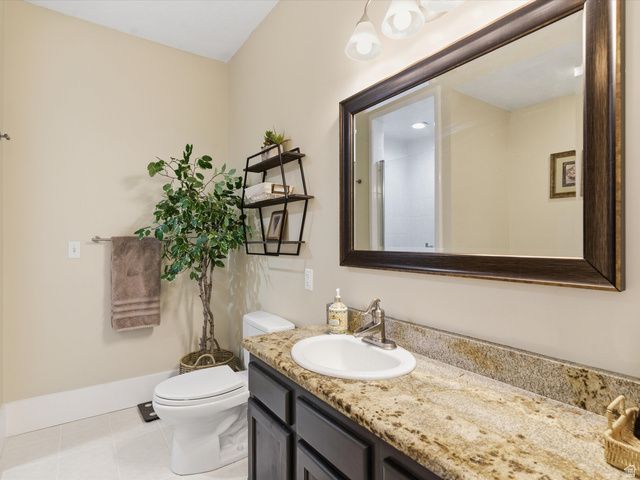 3311 COVE CIR, Layton, UT 84040