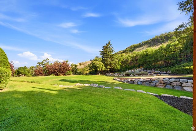 3311 COVE CIR, Layton, UT 84040