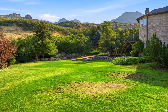 3311 COVE CIR, Layton, UT 84040