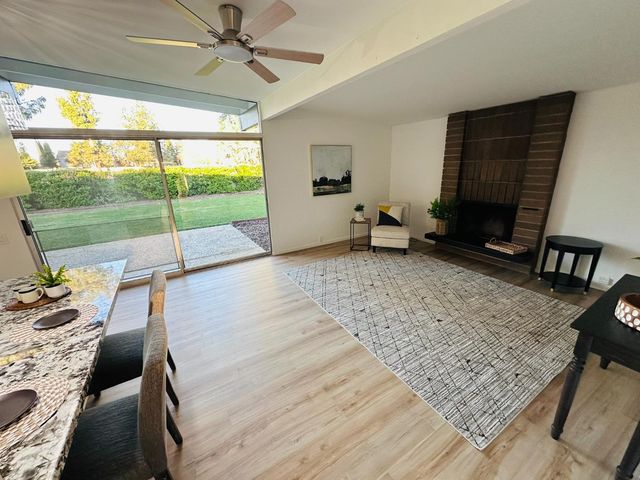 1427 Brown Dr, Davis, CA 95616