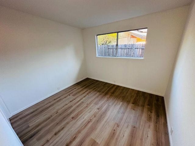 1427 Brown Dr, Davis, CA 95616