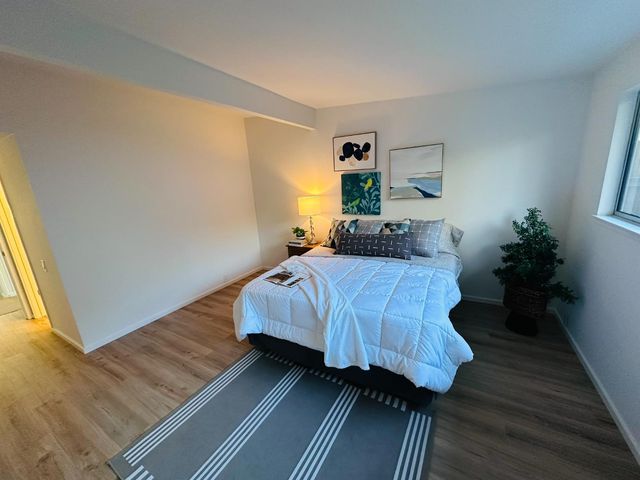 1427 Brown Dr, Davis, CA 95616