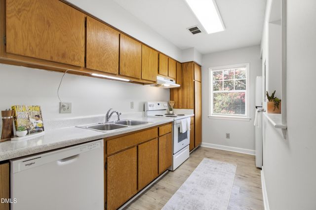 2502 Avent Ferry Road 203, Raleigh, NC 27606