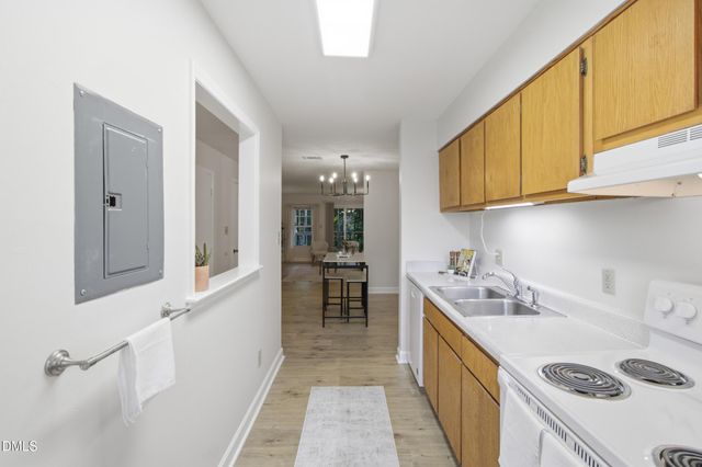2502 Avent Ferry Road 203, Raleigh, NC 27606