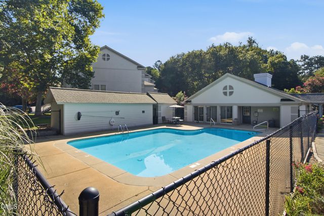 2502 Avent Ferry Road 203, Raleigh, NC 27606