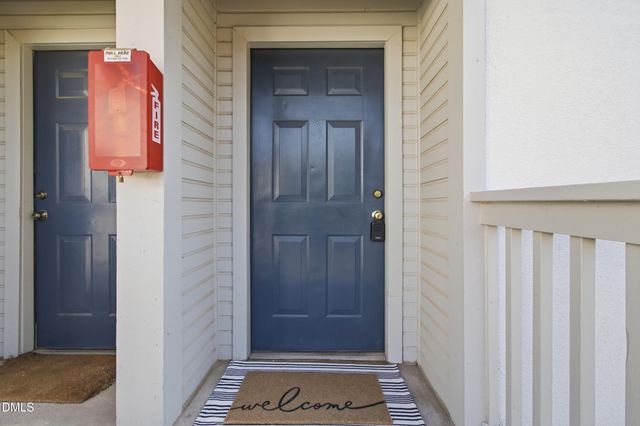 2502 Avent Ferry Road 203, Raleigh, NC 27606