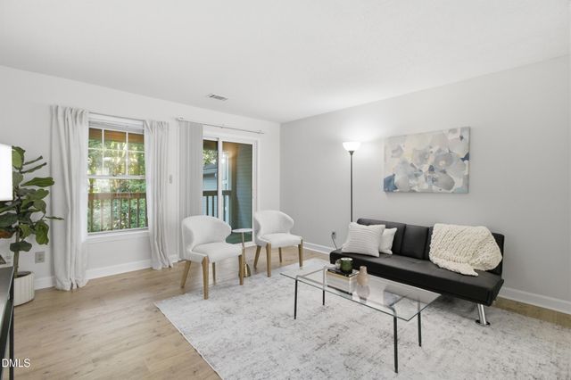 2502 Avent Ferry Road 203, Raleigh, NC 27606