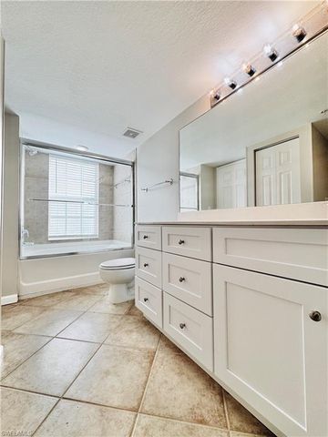 4121 Residence DR 301, Fort Myers, FL 33901