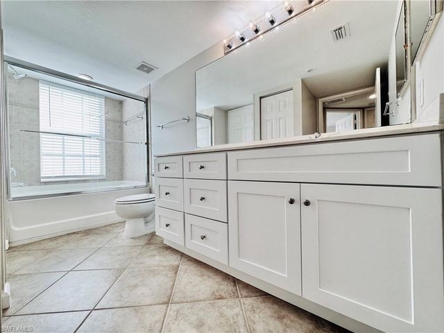 4121 Residence DR 301, Fort Myers, FL 33901