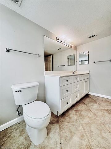 4121 Residence DR 301, Fort Myers, FL 33901