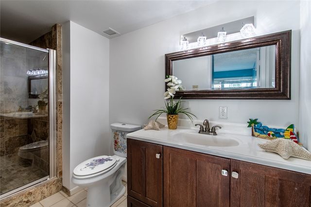 14810 Windward Unit 204 Dr, Corpus Christi, TX 78418