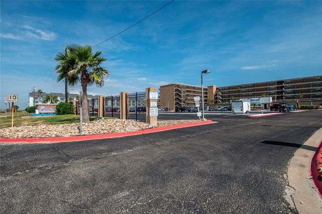 14810 Windward Unit 204 Dr, Corpus Christi, TX 78418