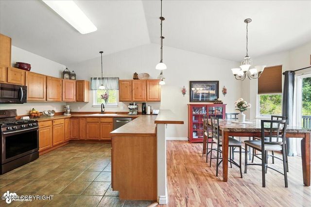 1905 S Bronco Circle, Wasilla, AK 99654