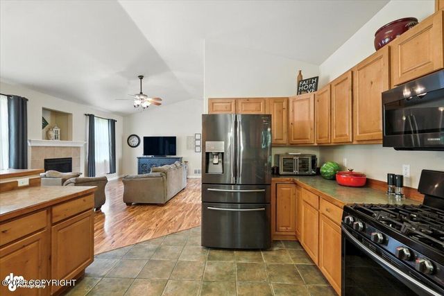 1905 S Bronco Circle, Wasilla, AK 99654