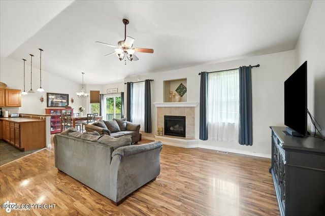 1905 S Bronco Circle, Wasilla, AK 99654