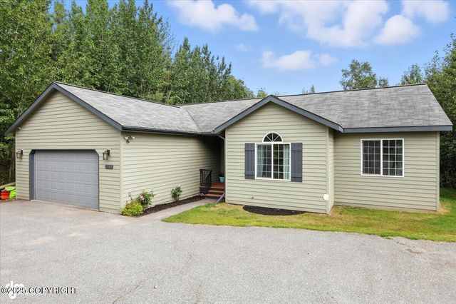 1905 S Bronco Circle, Wasilla, AK 99654