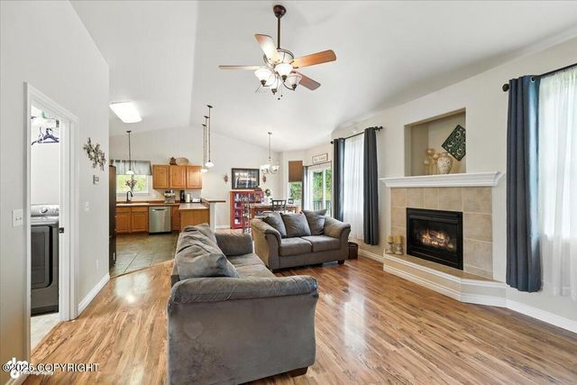 1905 S Bronco Circle, Wasilla, AK 99654