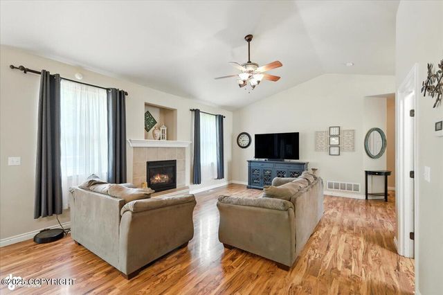 1905 S Bronco Circle, Wasilla, AK 99654
