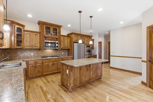 4202 Buttonwood Drive, Nixa, MO 65714