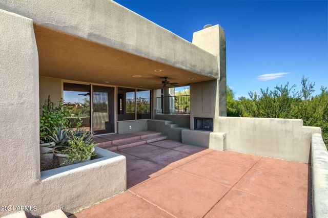 10095 E GRAYTHORN Drive, Scottsdale, AZ 85262