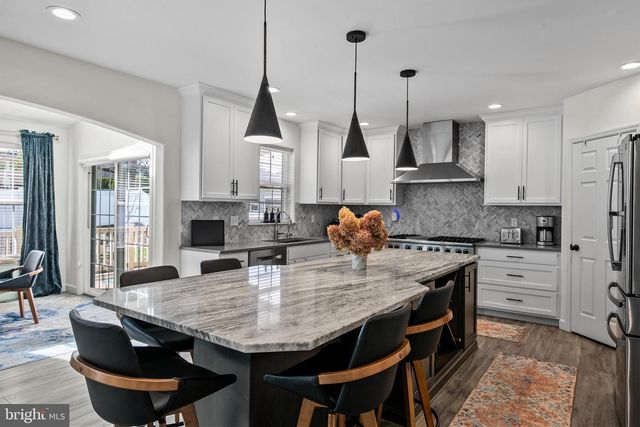 168 SIANNA CIR, Wernersville, PA 19565