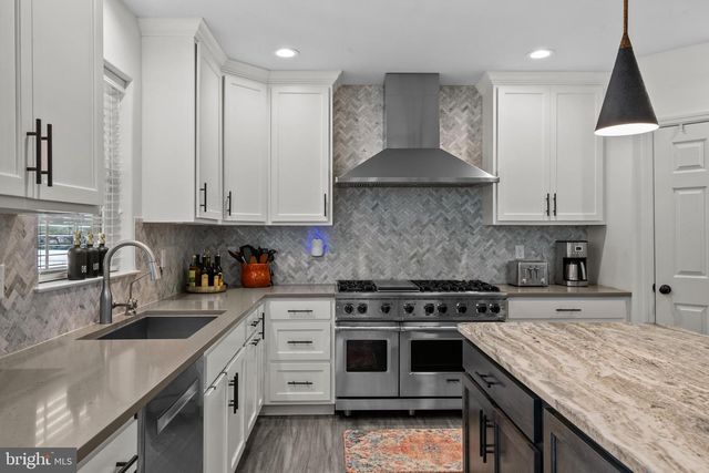 168 SIANNA CIR, Wernersville, PA 19565