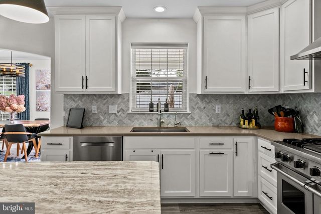 168 SIANNA CIR, Wernersville, PA 19565