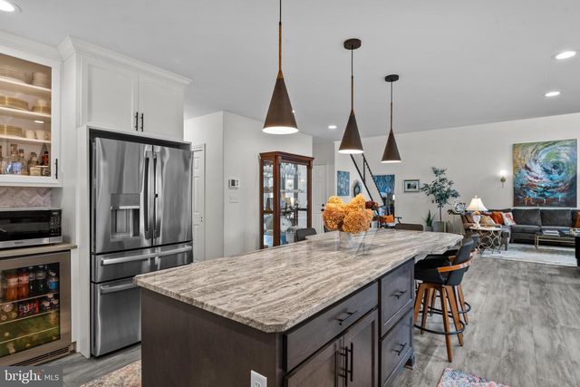 168 SIANNA CIR, Wernersville, PA 19565