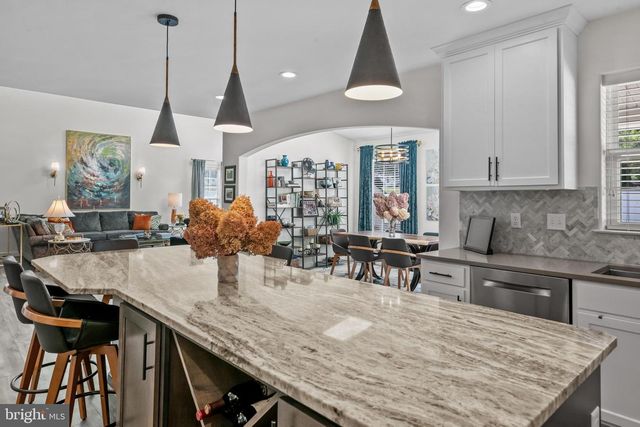 168 SIANNA CIR, Wernersville, PA 19565