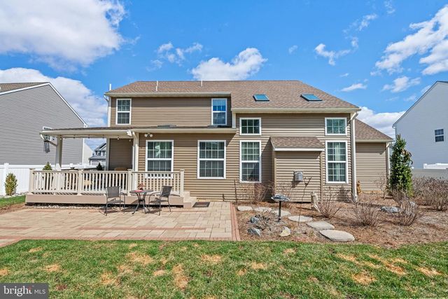 168 SIANNA CIR, Wernersville, PA 19565