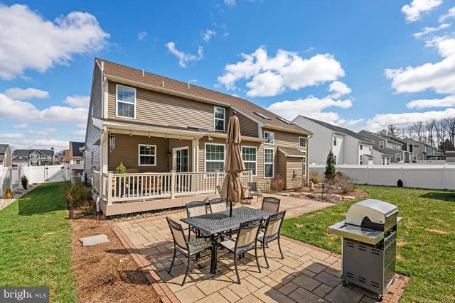 168 SIANNA CIR, Wernersville, PA 19565