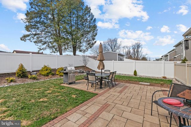 168 SIANNA CIR, Wernersville, PA 19565