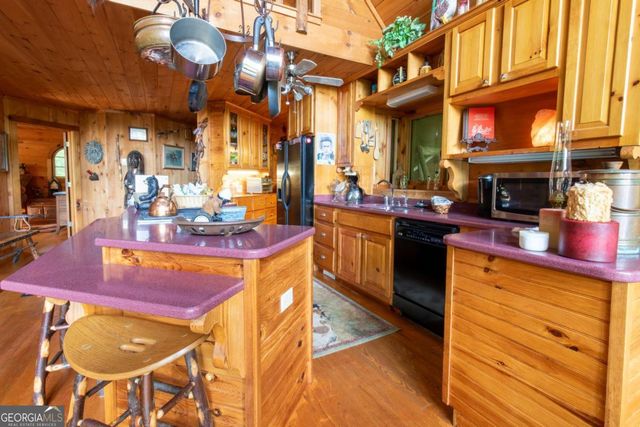 266 Enota Drive, Sautee Nacoochee, GA 30571