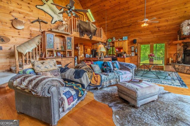 266 Enota Drive, Sautee Nacoochee, GA 30571