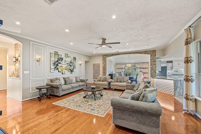 11117 Maynard Place, Houston, TX 77064