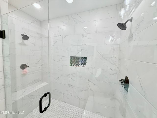 14259 Hidden Loop, Byhalia, MS 38611