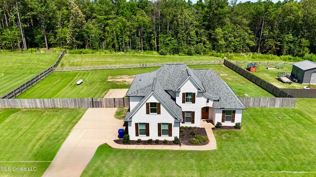 14259 Hidden Loop, Byhalia, MS 38611