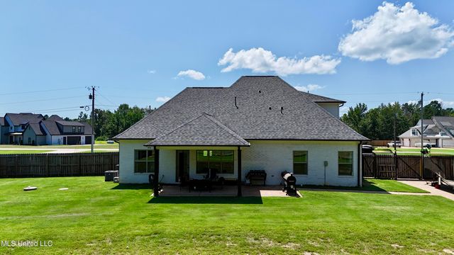 14259 Hidden Loop, Byhalia, MS 38611