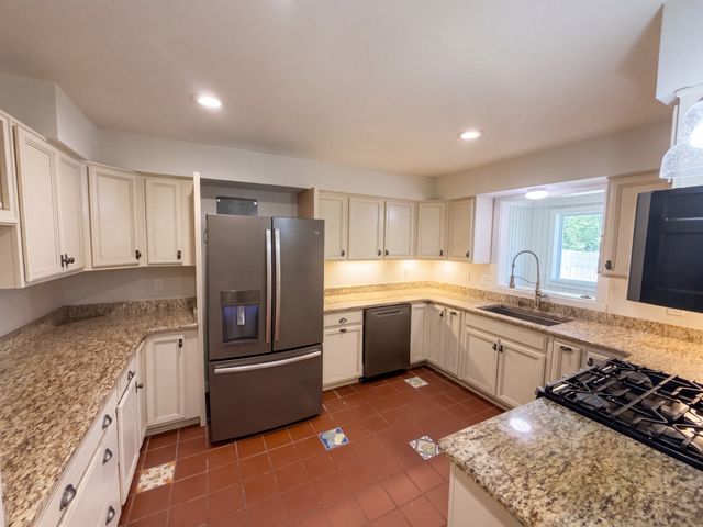 5914 Deal Ave, Nashville, TN 37209