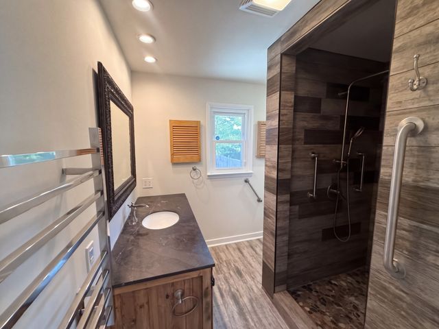 5914 Deal Ave, Nashville, TN 37209